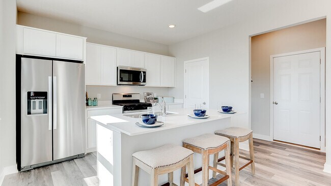 23548 Ashbury Pkwy unit 36208079, Rogers, MN 55374 - photo 4