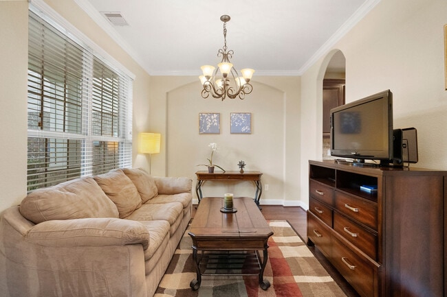 10 Pintuck Place, Spring, TX 77389 - photo 3