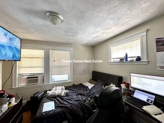 56 Gordon St Unit 2, Somerville, MA 02144