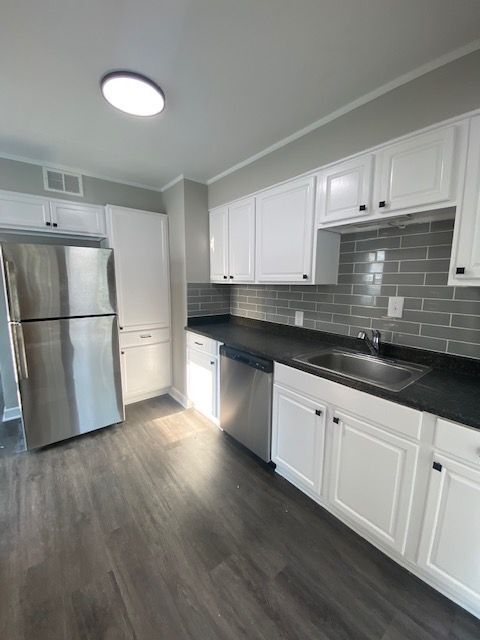 236 W Kanawha Ave, Columbus, OH 43214