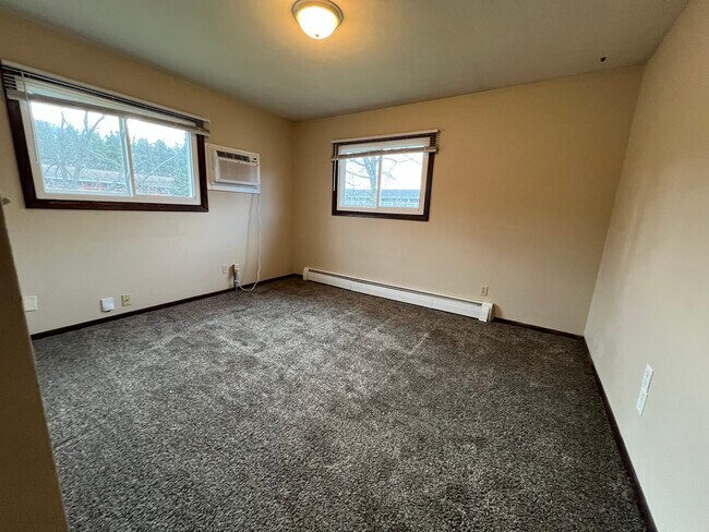 5415 Schmutzler St, Schofield, WI 54476 - photo 6