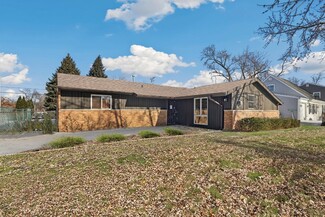159 Queenswood Rd, Bolingbrook, IL 60440