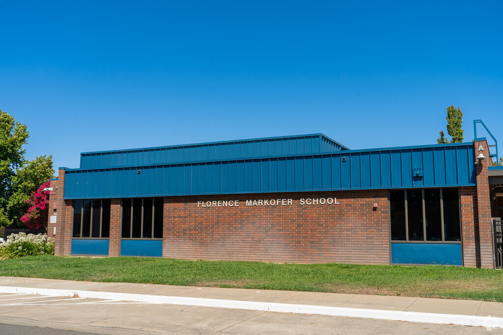 Florence Markofer Elementary School provides education in the neighborhood of 
Elk Grove