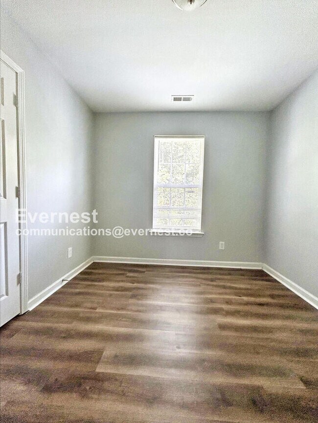 5731 Laborde Ave, Charlotte, NC 28269 - photo 7