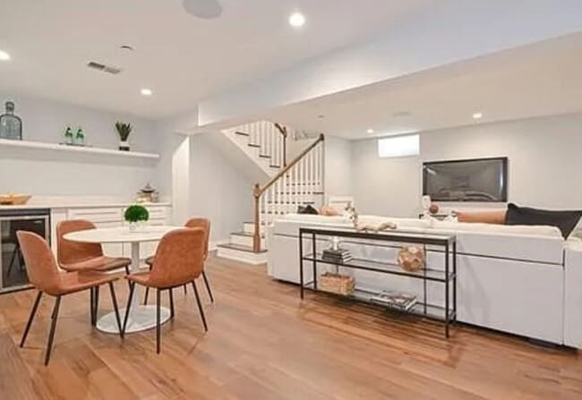 256 E St unit 2, Boston, MA 02127 - photo 4