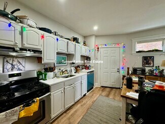 692 Columbia Rd Unit 1, Boston, MA 02125