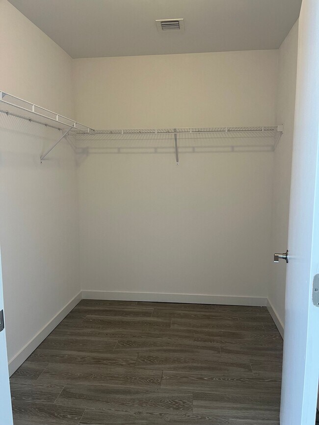 445 NW 26th St unit B1, Miami, FL 33127 - photo 7