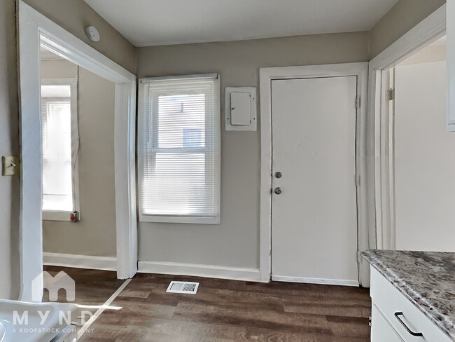 1709 E Tabor St, Indianapolis, IN 46203 - photo 7