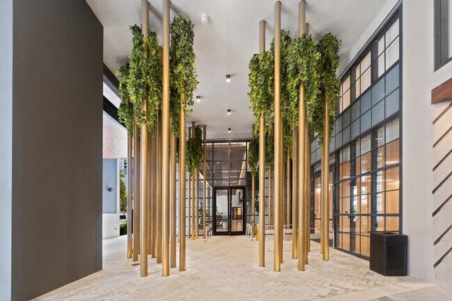 701 NE 1st Ave unit ID1028793P, Miami, FL 33132 - photo 5