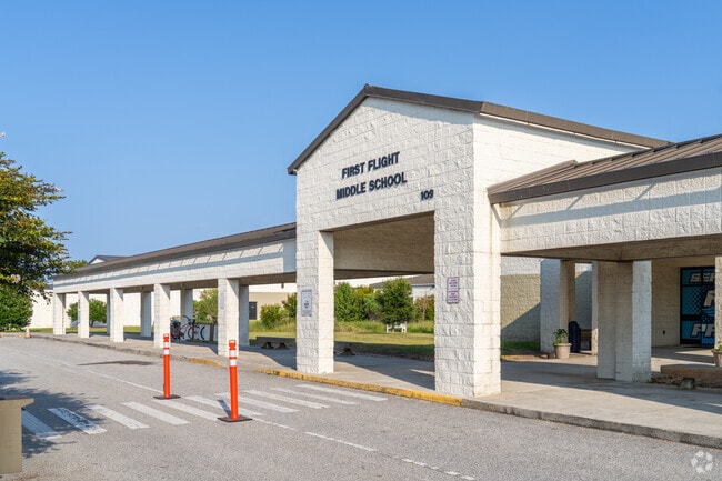 First Flight Middle School receives an overall B+ grade from niche.com.