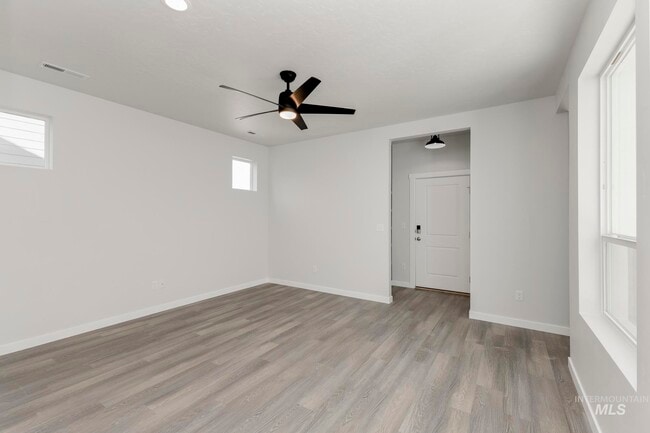 2866 E Boulder Basin Dr, Kuna, ID 83634 - photo 2