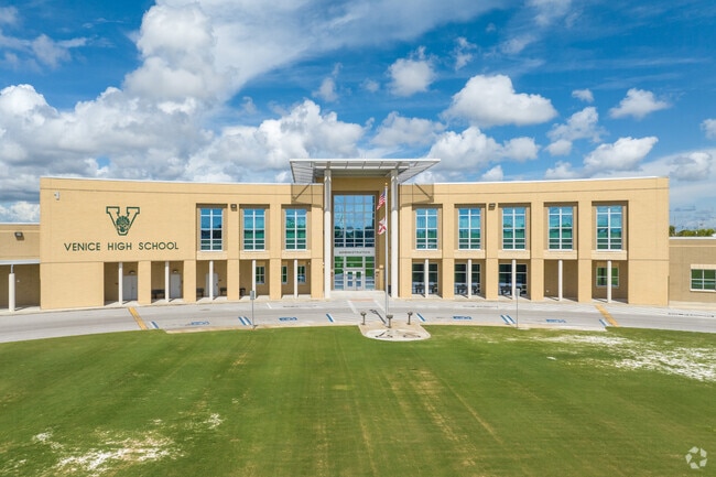 Venice High School, Venice FL Rankings & Reviews