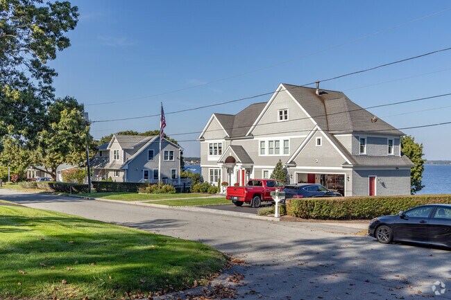 Waterfront homes are some of the most popular options for prospective homebuyers in Mount Hope.