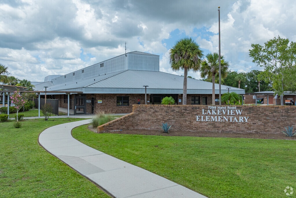 Lakeview Elementary School