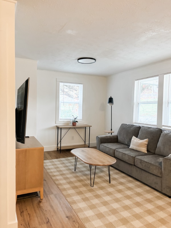 1006 W Broadway St, Wellston, OH 45692
