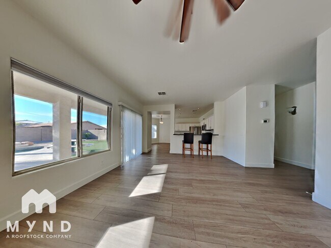 1237 E Blackfoot Daisy Dr, San Tan Valley, AZ 85143 - photo 6