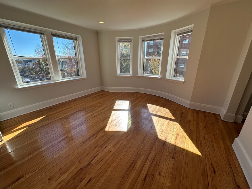 119 Highland Ave unit 1, Somerville, MA 02143 - photo 1