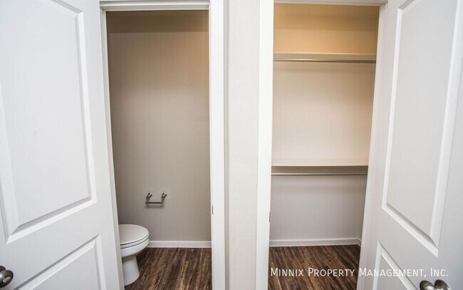 2117 N Jayton Ave unit B, Lubbock, TX 79403 - photo 6