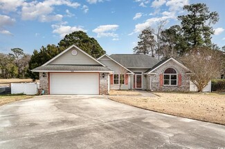 424 Meadow View Ct, Longs, SC 29568