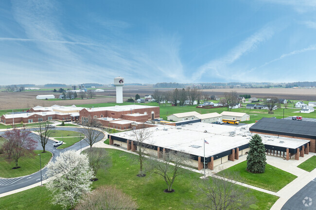 Covington Junior High School is for students in grades 7-8.