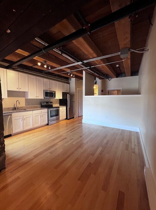 100 Main St, Saco, ME 04072 - photo 1