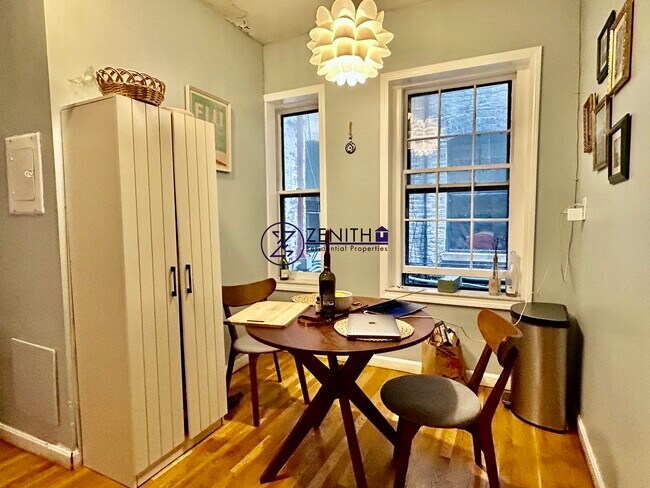 76 Phillips St unit 2, Boston, MA 02114 - photo 5