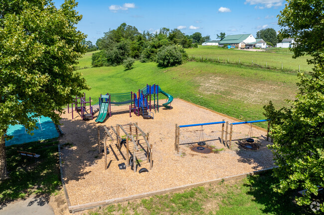Franklin Elementary School is a public school in Franklin, CT serving students in grades PK-8.