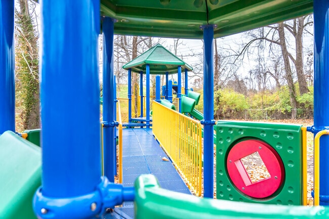 There is a playground for kids to play on at Brad L. Schultz Jr. Memorial Park in Riverview.