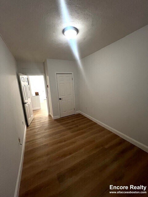 111 Norway St unit D9, Boston, MA 02115 - photo 7