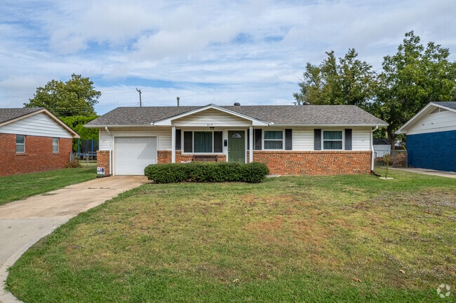Explore classic ranch-style residences offering timeless appeal in Norman.