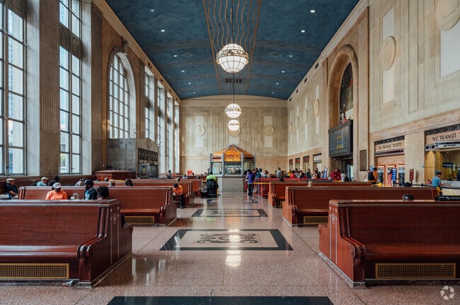 South Ironbound is minutes away from gorgeous Newark Penn Station.