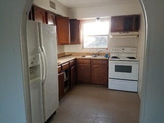 2816 N Martin Ave, Laredo, TX 78043