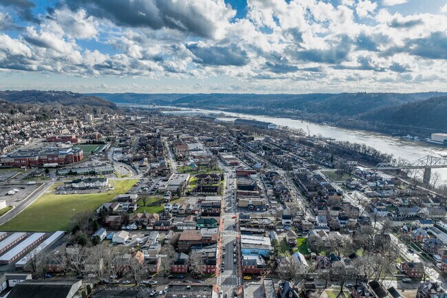 Ambridge is a quiet neighborhood located in Pennsylvania.
