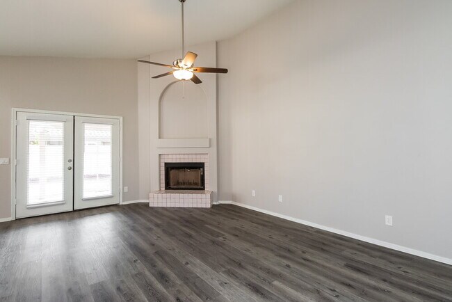 4243 E Balsam Ave, Mesa, AZ 85206 - photo 4