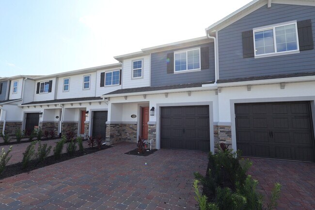 4164 Campsite Loop, Orlando, FL 32824 - photo 6