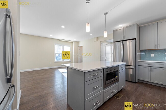 232 Fulton St unit 232, Medford, MA 02155 - photo 6