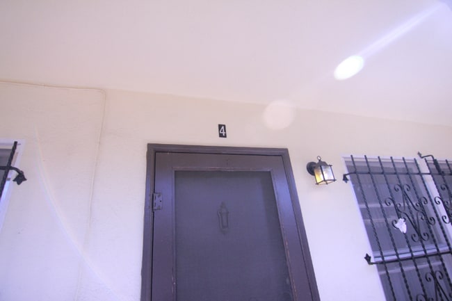 1249 N Edgemont St unit 4, Los Angeles, CA 90029 - photo 7