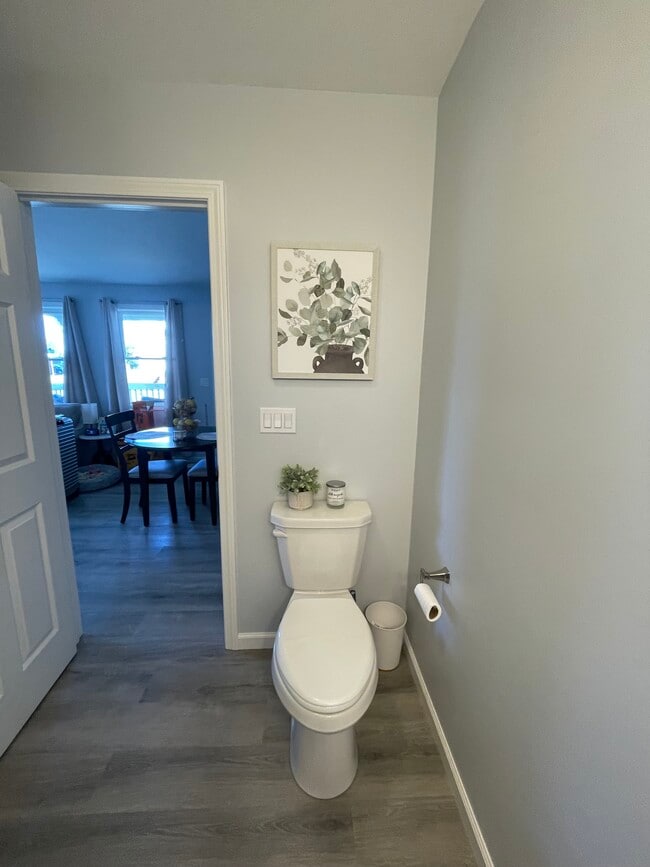 124 Pearl St unit 124A, Enfield, CT 06082 - photo 4