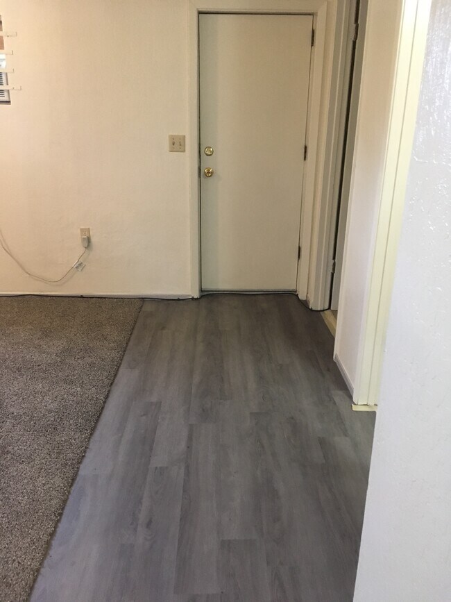 226 Elefa St unit A, Roseville, CA 95678 - photo 6