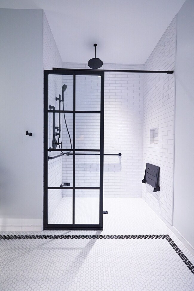 83 Middle St unit ID1366933P, Portland, ME 04101 - photo 6