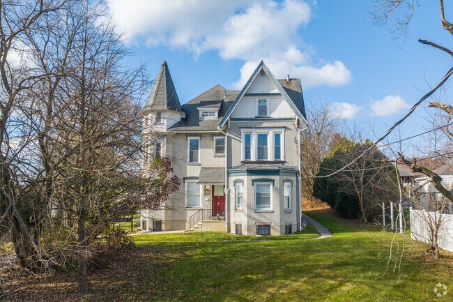 Victorian homes from the early 1900s make Hokendauqua a unique neighborhood.