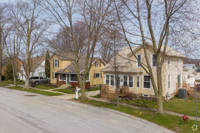 There are rows of older homes right next to downtown Byron Center.