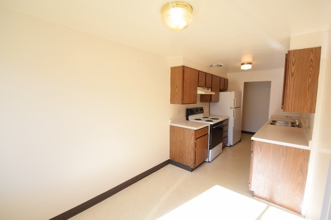 Knollcrest, Mankato, MN 56001 - photo 4