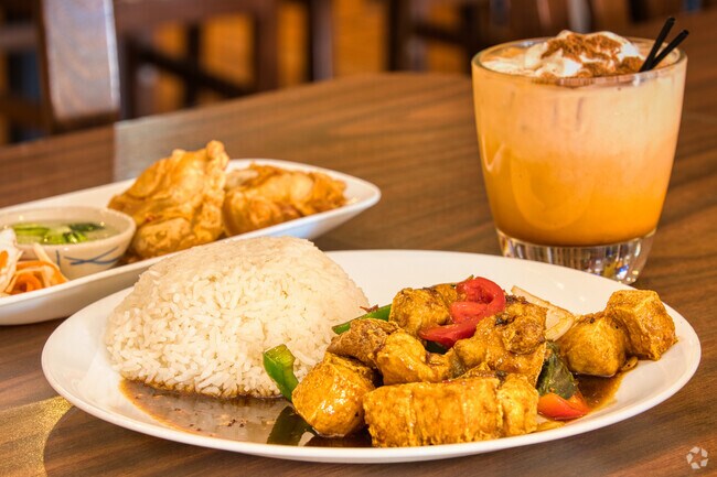 Kacha Thai near Fort Gregg-Adams is known for its flavorful dishes.