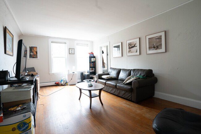 36 Garden St unit 3, Boston, MA 02114 - photo 6