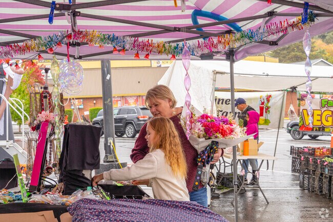 Shop for gifts crafted by local vendors just in time for the Holidays.