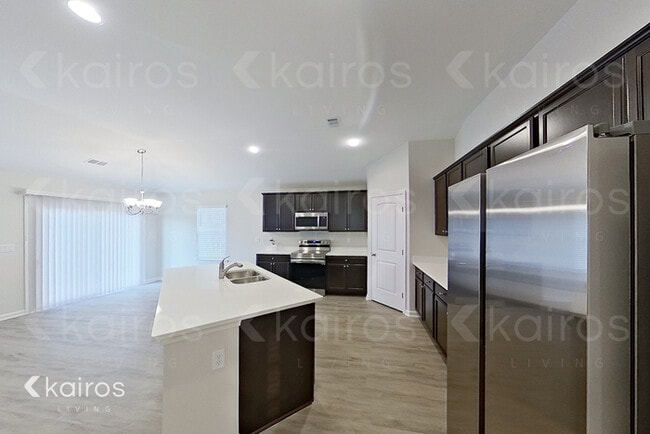 18 Carrollton Dr, Brunswick, GA 31525 - photo 2