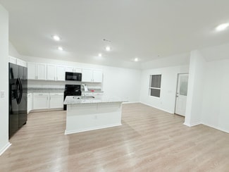 1405 E Latium St, Siloam Springs, AR 72761