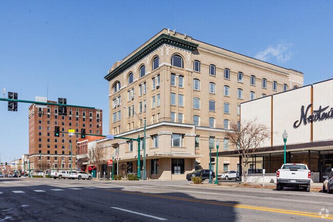 Garrison Road is the main thoroughfare in Fort Smith.