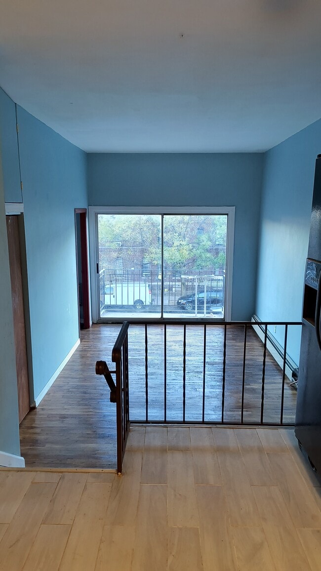 323 Avenue C unit 3, Brooklyn, NY 11218 - photo 3